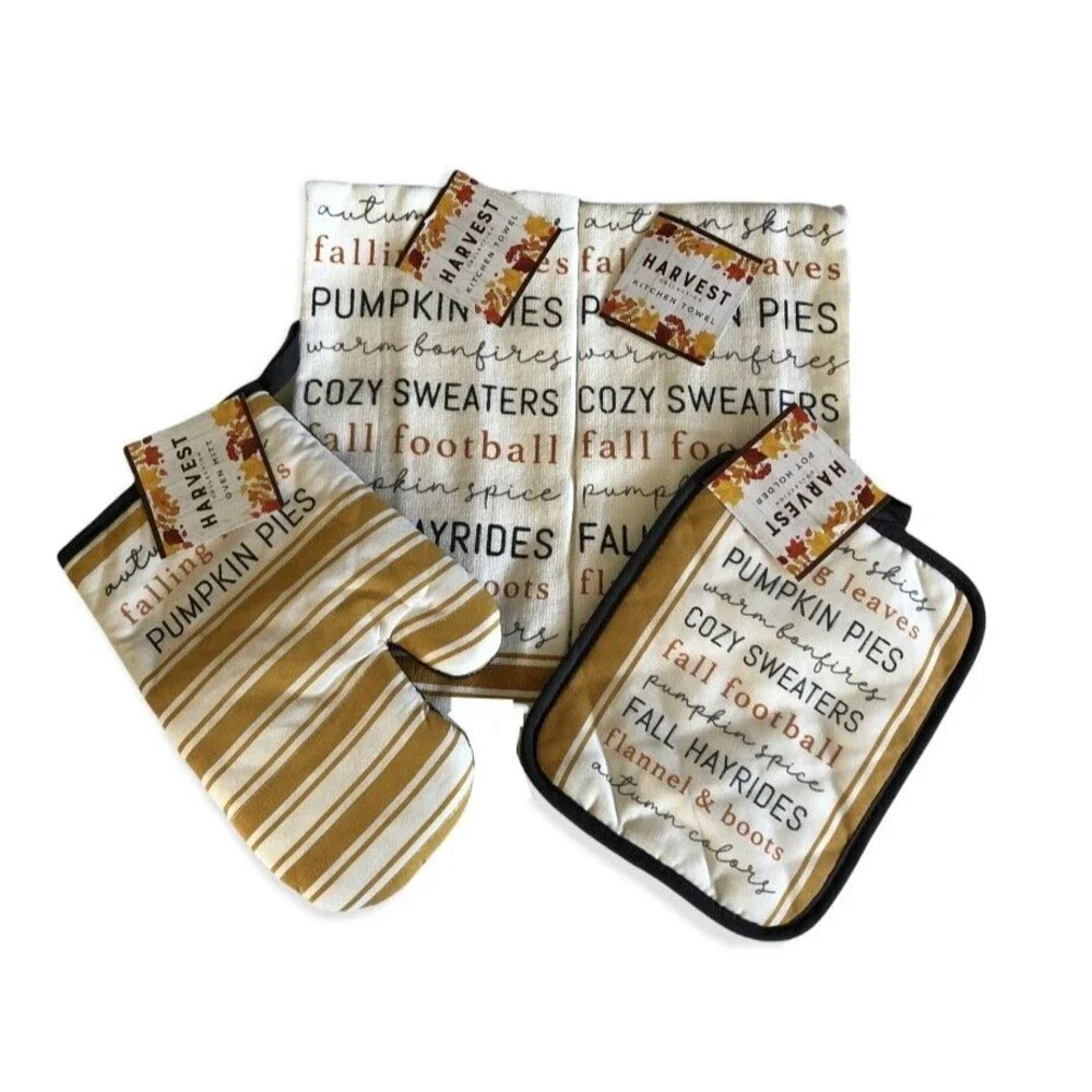 Pumpkin Pie Thanksgiving Kitchen Towels Oven Mitt Potholder Set 4 Cozy Sweaters